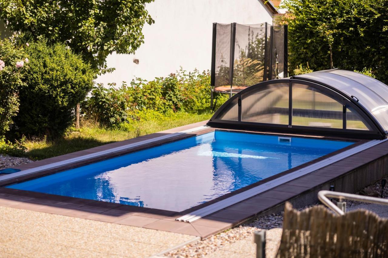 Apartmany Nezarka A Privatni Wellness Jindrichuv Hradec Εξωτερικό φωτογραφία