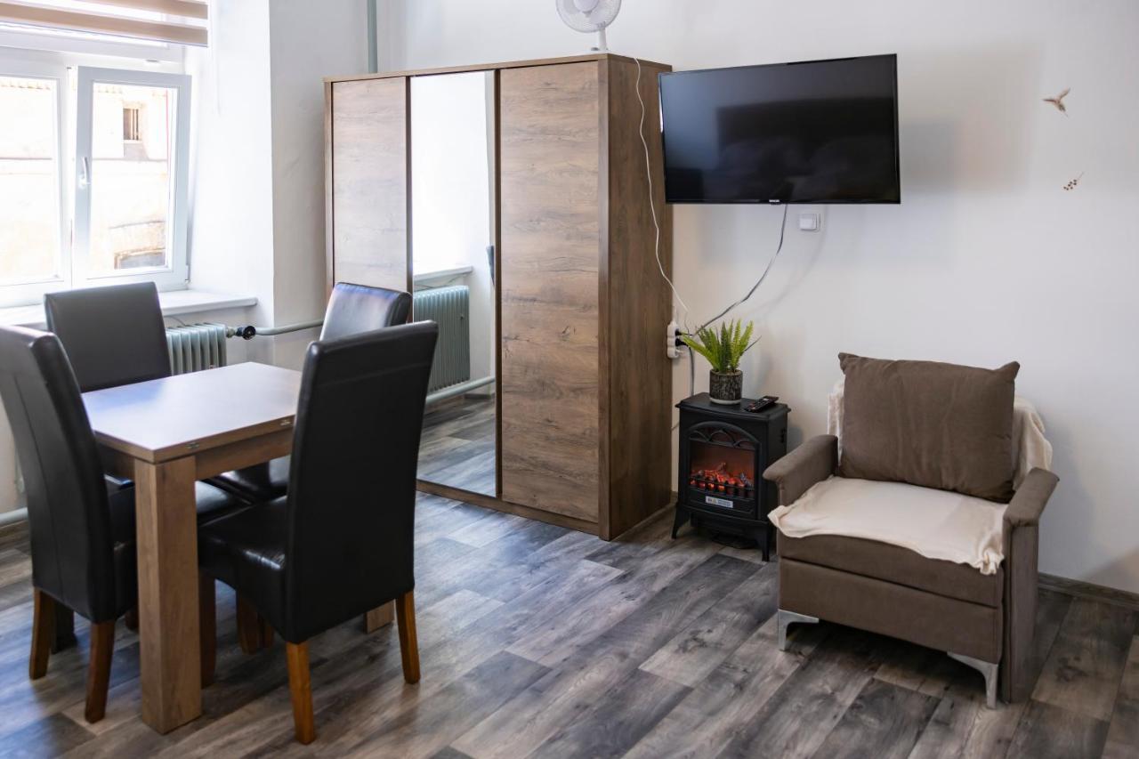 Apartmany Nezarka A Privatni Wellness Jindrichuv Hradec Εξωτερικό φωτογραφία