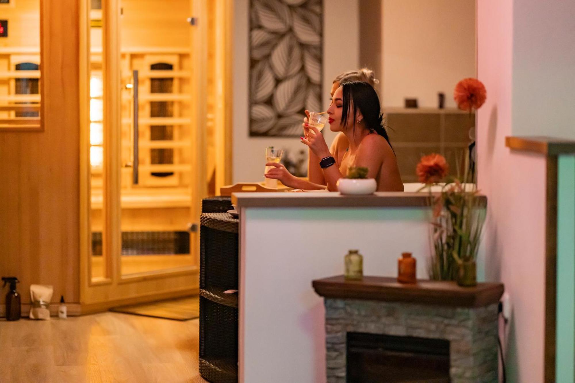Apartmany Nezarka A Privatni Wellness Jindrichuv Hradec Εξωτερικό φωτογραφία
