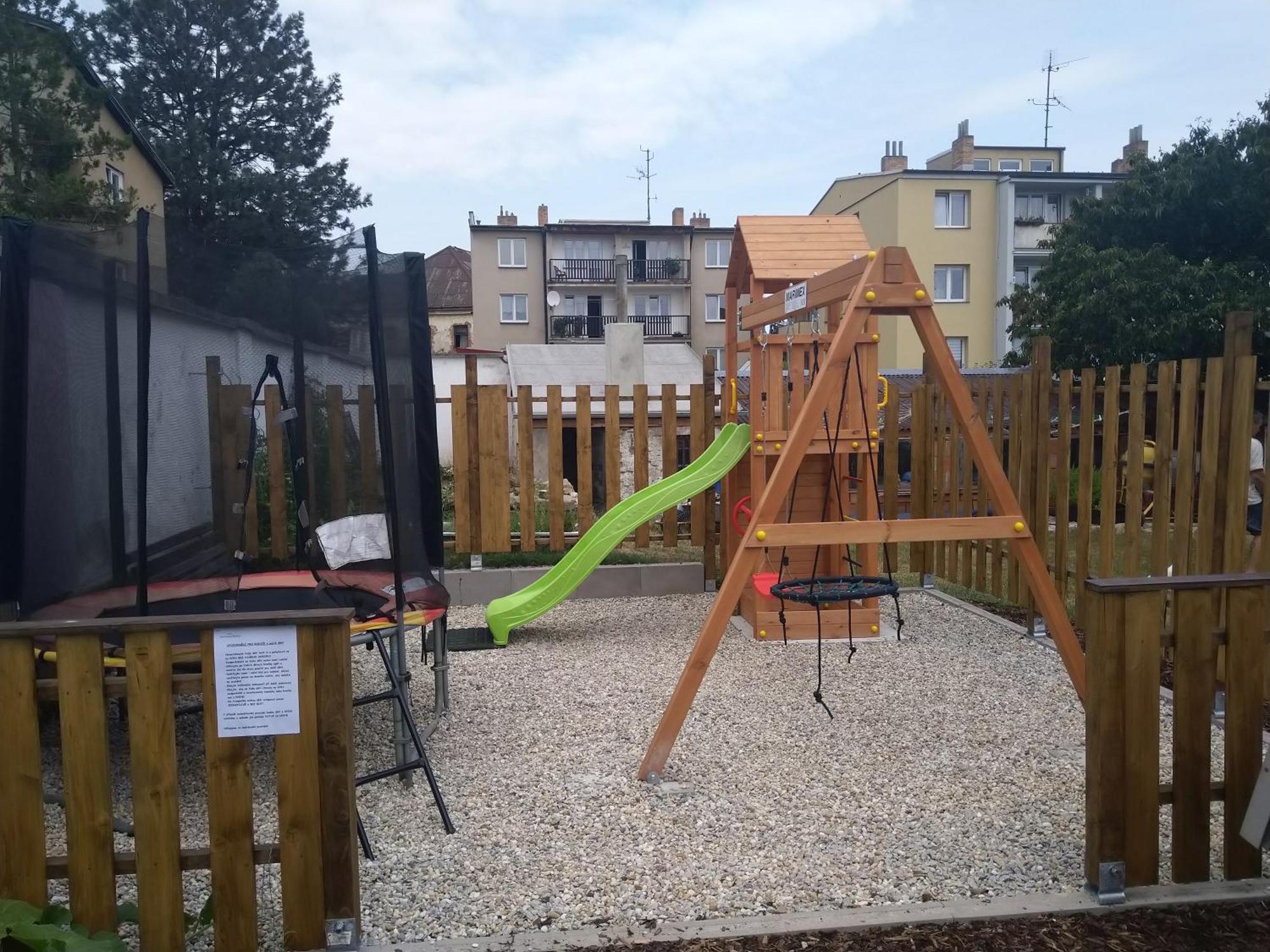 Apartmany Nezarka A Privatni Wellness Jindrichuv Hradec Εξωτερικό φωτογραφία